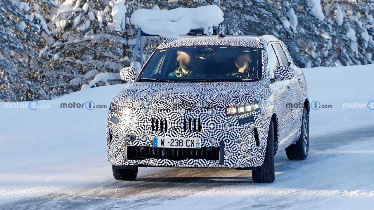 Nuova Renault Kadjar, le foto spia