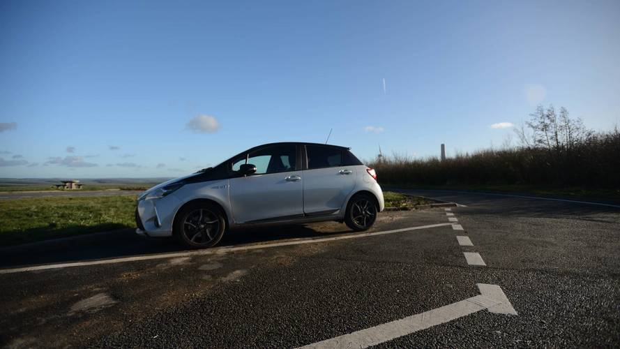 New Toyota Yaris Hybrid Reviews UK