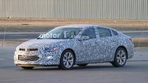 2019 Chevrolet Malibu Spy Photos