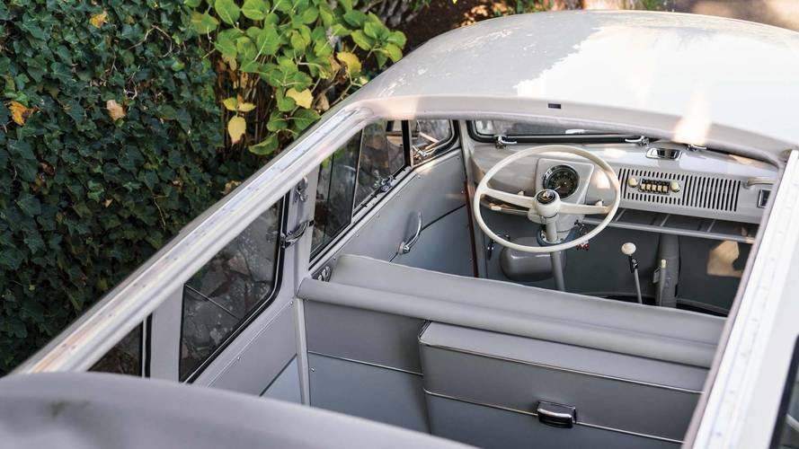1960 VW 23-Window Microbus