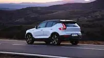 2018 Volvo XC40 D4 Momentum