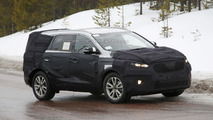 2015 / 2016 Kia Sorento spy photo