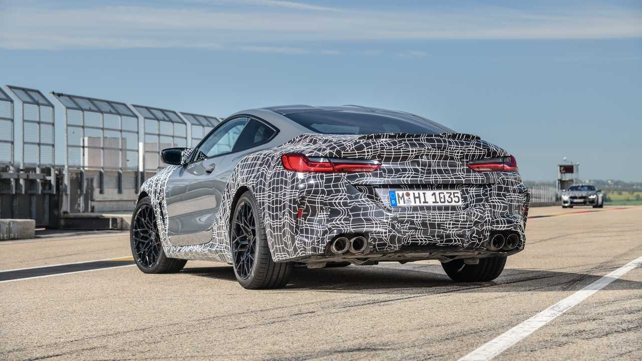 Teaser BMW M8