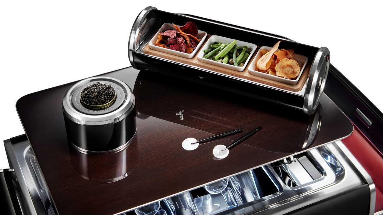 Rolls-Royce champagne chest