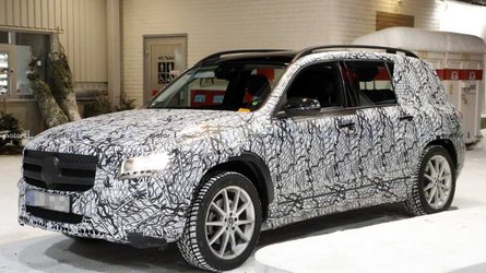 Mercedes GLB 2019: Erlkönig inklusive Interieur erwischt