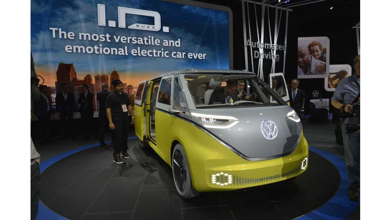270-Mile, All-Electric Volkswagen I.D. BUZZ debuts in Detroit at the 2017 NAIAS