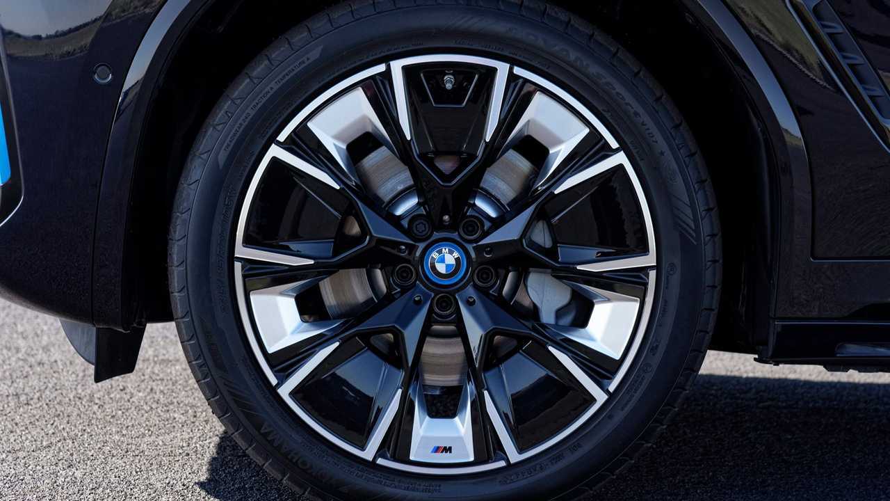 BMW iX3 (2022)