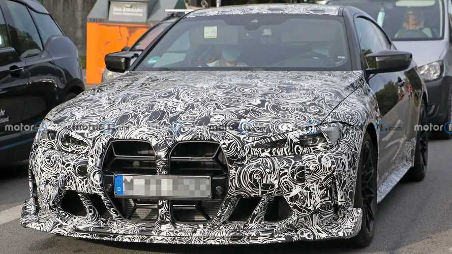 2023 BMW M4 CSL spy photos