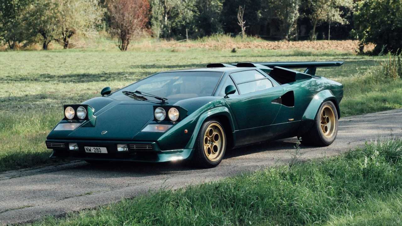 Lamborghini Countach LP 400