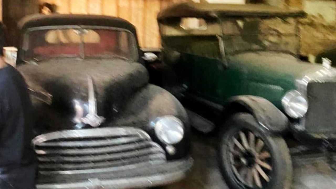 Morris Oxford и Ford Model T