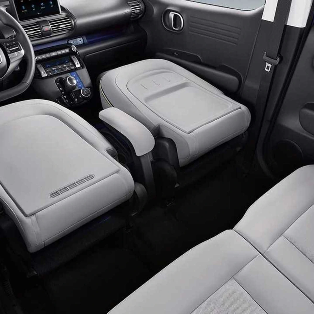 キャスパー　CASPER　ハウス Mini-SUV Hyundai Casper revela interior mais equipado que HB20