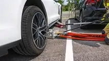 L'estintore Rosenbauer per le auto elettriche