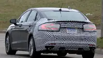 2017 Ford Fusion facelift spy photo