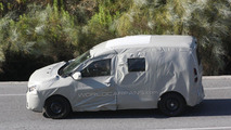 Dacia MPV aka Popster first spy photos 06.07.2011