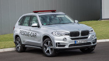 BMW X5 xDrive40e rescue vehicle for Formula E