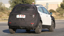 Opel Mokka facelift spy photos