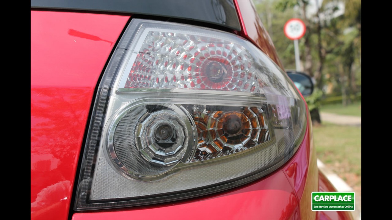 Garagem CARPLACE: Detalhes do visual do Ford KA 2012