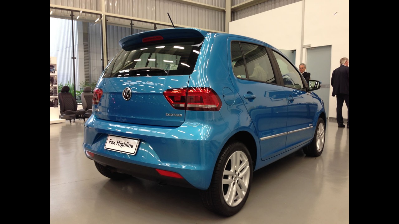 Volkswagen lança novo Fox 2015 e Saveiro cabine dupla - veja preços
