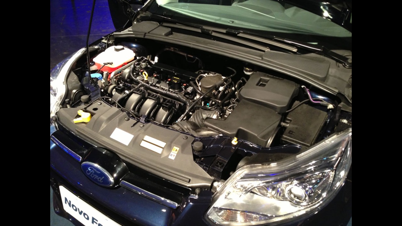 Exclusivo: esta é a versão intermediária do novo Focus Sedan - conheça detalhes de toda a gama