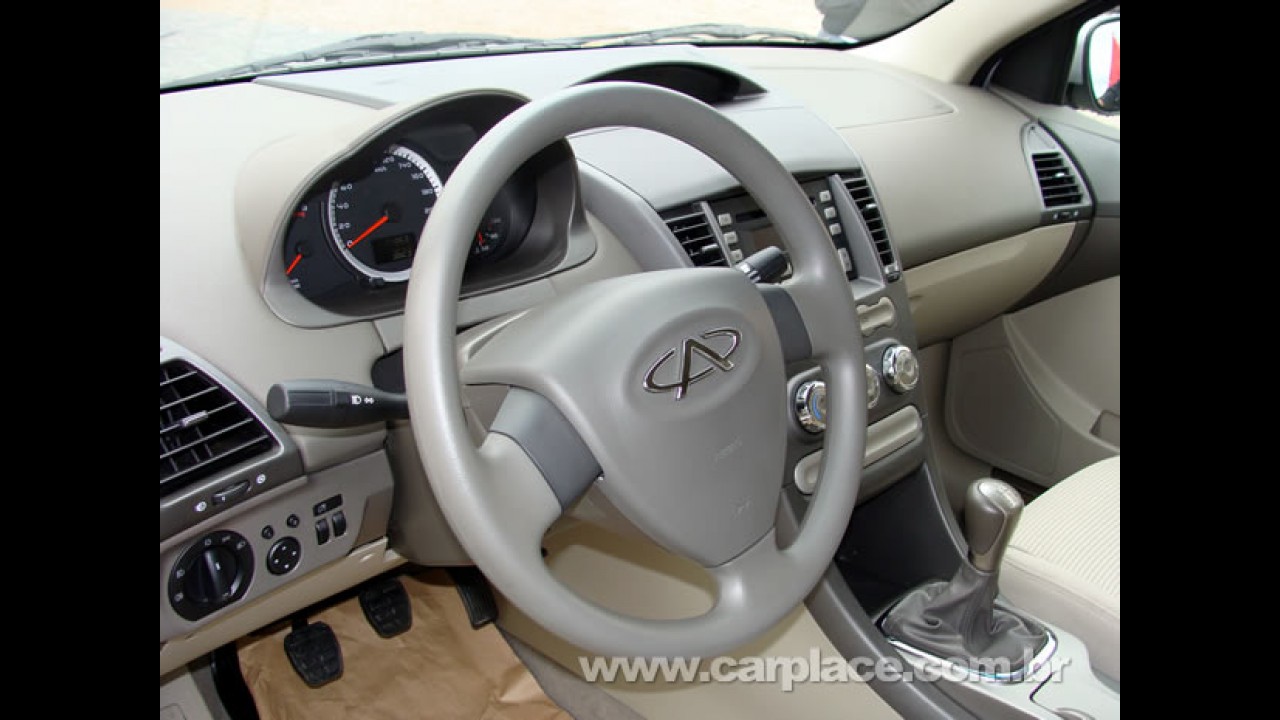 Exclusivo: Chery Cielo completíssimo chega por R$ 39.900 - Conferimos ao vivo - Veja fotos