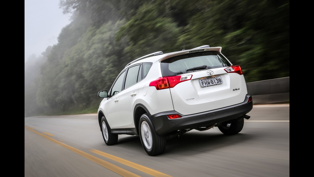 Teste CARPLACE: Toyota Rav4 agrada e deixa boa expectativa para o novo Corolla