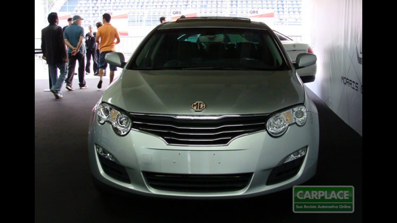 QRX 2010: Importador apresenta o "inglês made in China" MG 550 em Interlagos