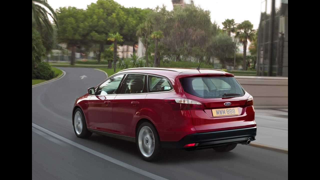 Salão de Paris: Novo Ford Focus Estate 2011 (Station Wagon)