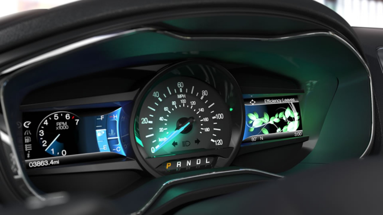 Novo Ford Fusion Hybrid 2014 estreia por R$ 124.990