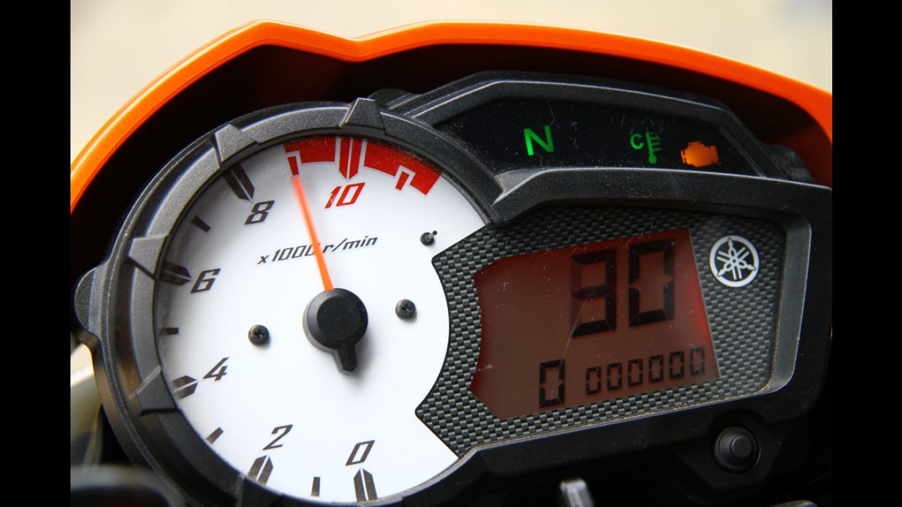 Garagem MOTO #4: Yamaha Fazer 150 e Honda CG 150 fazem duelo de pesos leves