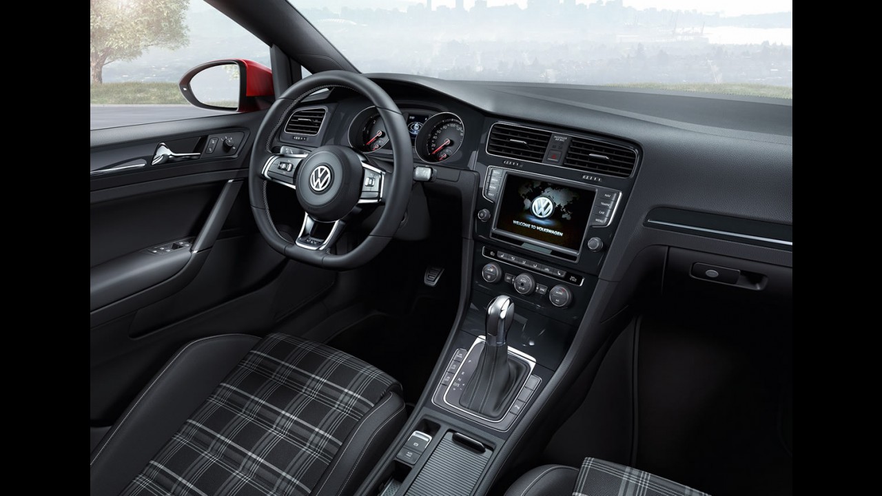 VW Golf perderá equipamentos e será importado do México ainda neste ano