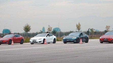 6 adet Tesla'nın Türkiye'de düzenlenmiş drag yarışını izleyin!