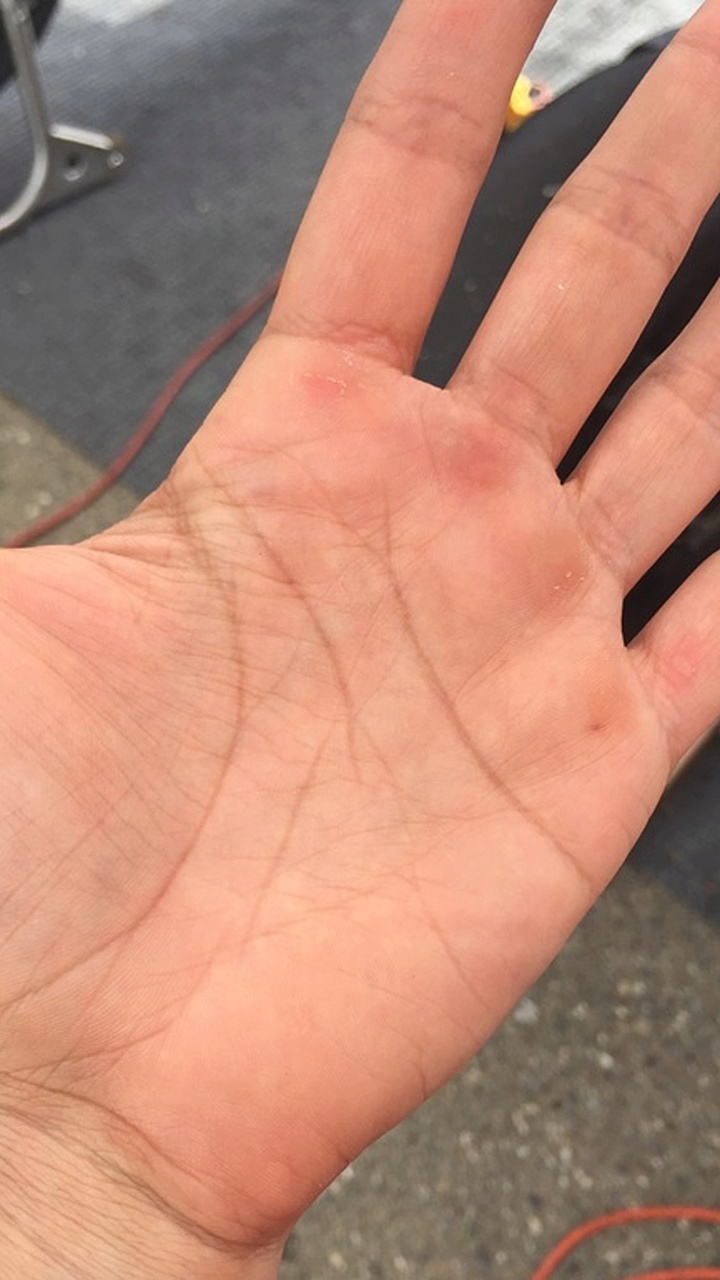 At Last! The New Women's High Racer Gloves Are Here—A Review