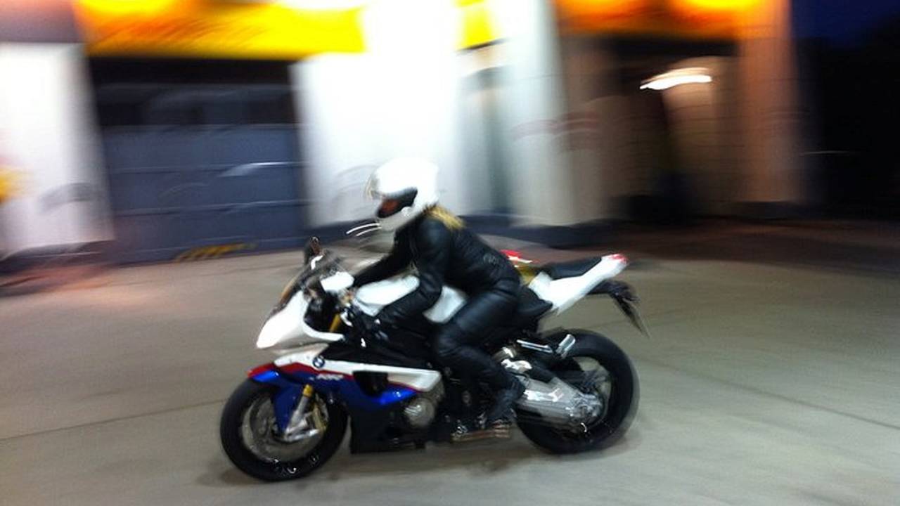 Kate on the RR1000S