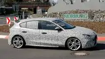 Ford Focus ST / RS spy photo