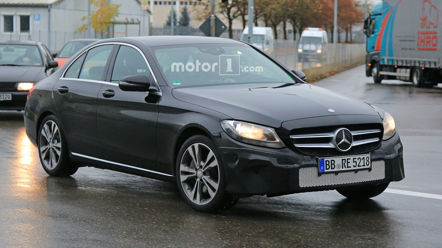 2018 Mercedes-Benz C-Class Spy Shots