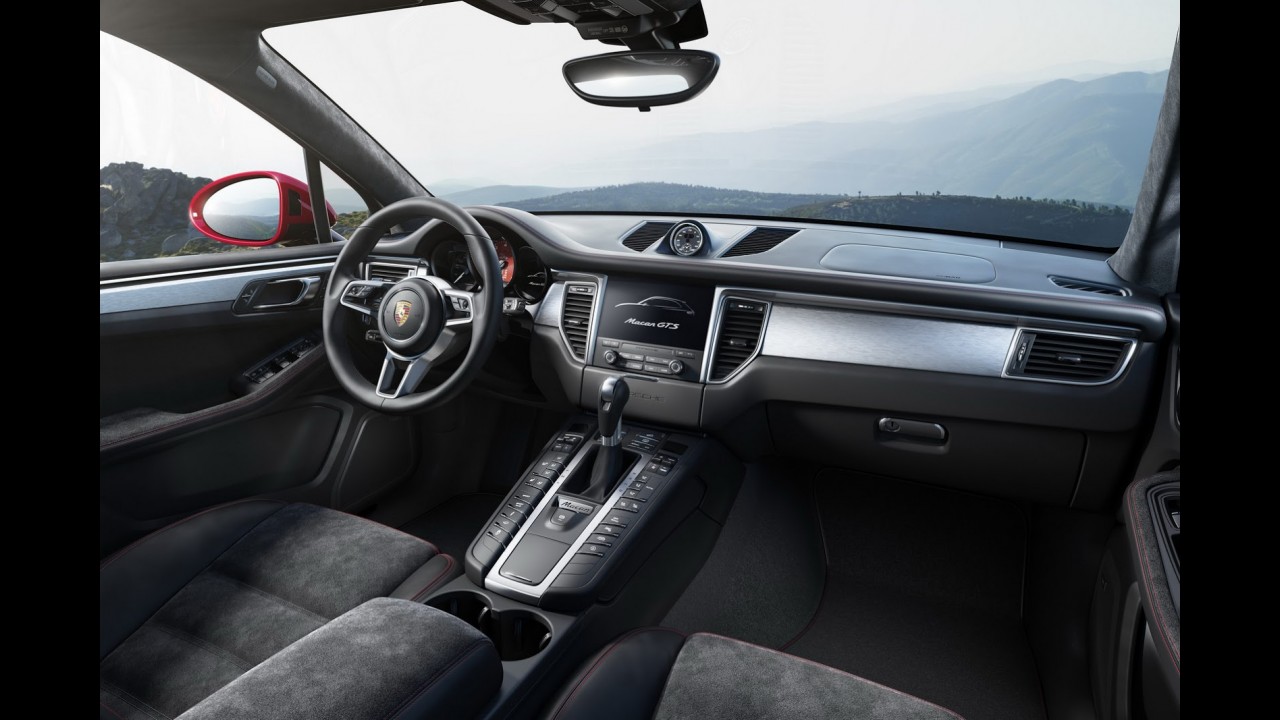 Porsche Macan GTS estreia com motor de 360 cv e chega ao Brasil em 2016