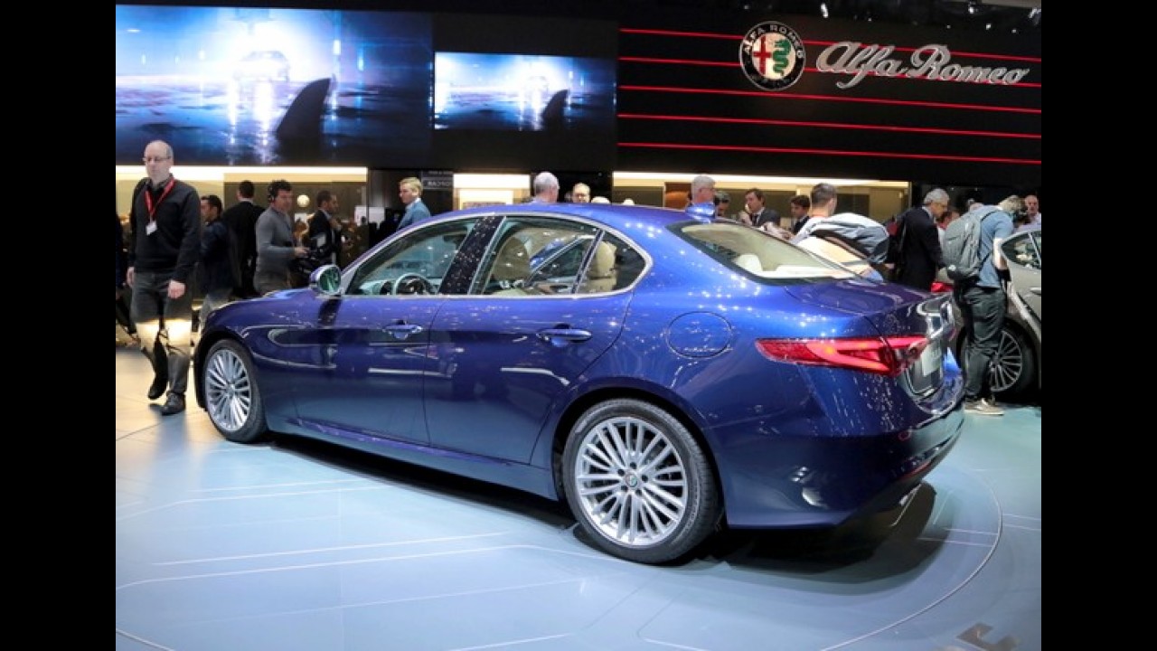 Este é o Alfa Romeo Giulia "civil", pronto para enfrentar Série 3 e Classe C - veja fotos
