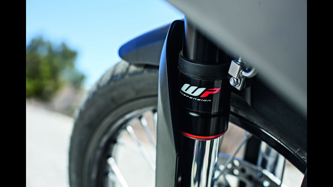 Volta Rápida: Triumph Tiger 800 ganha banho de tecnologia na linha 2015