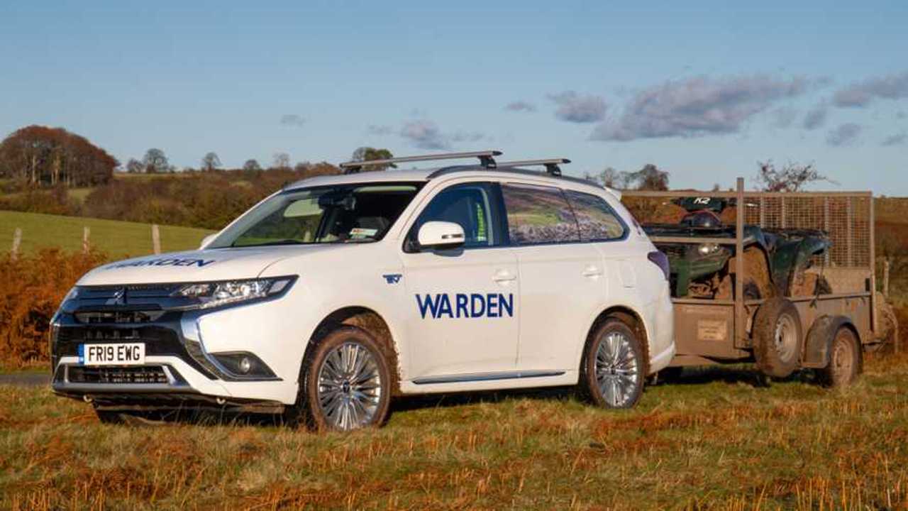 Brecon Beacons Mitsubishi Outlander PHEV