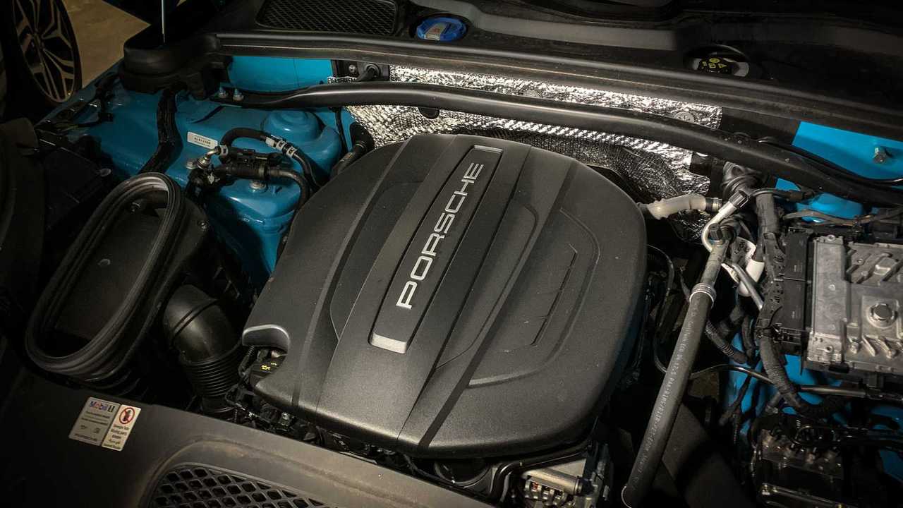 Comparativo: Ranger Rover Evoque x Porsche Macan