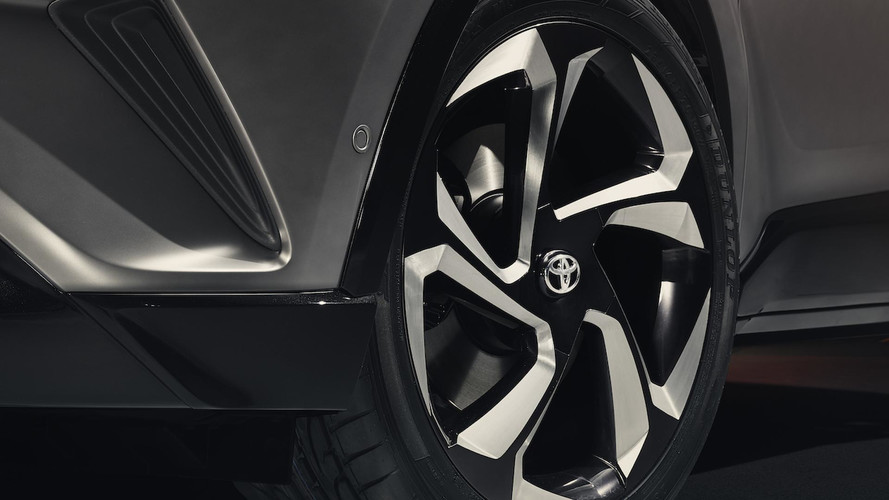 Toyota C-HR Hy-Power concept