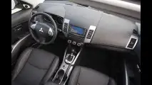 Mitsubishi Outlander 2010