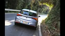 Opel Astra, perde peso ma guadagna in tutto