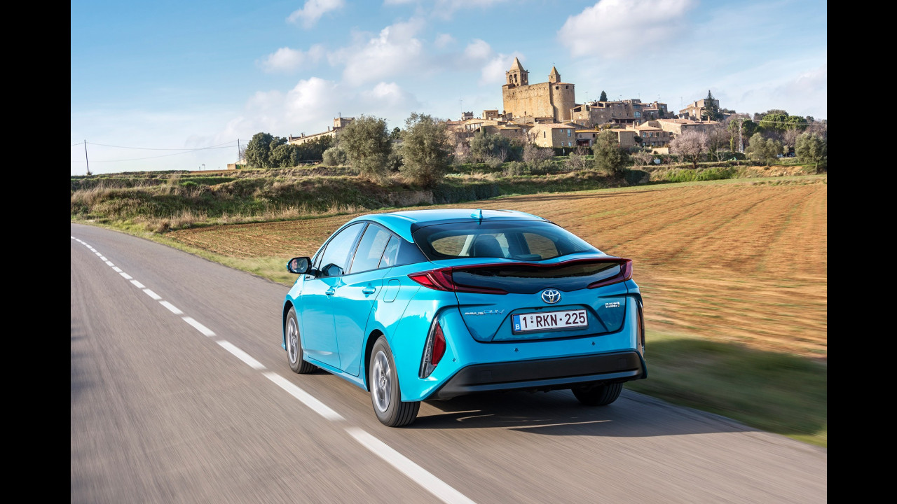 TOYOTA PRIUS BATTERIA SCARICA