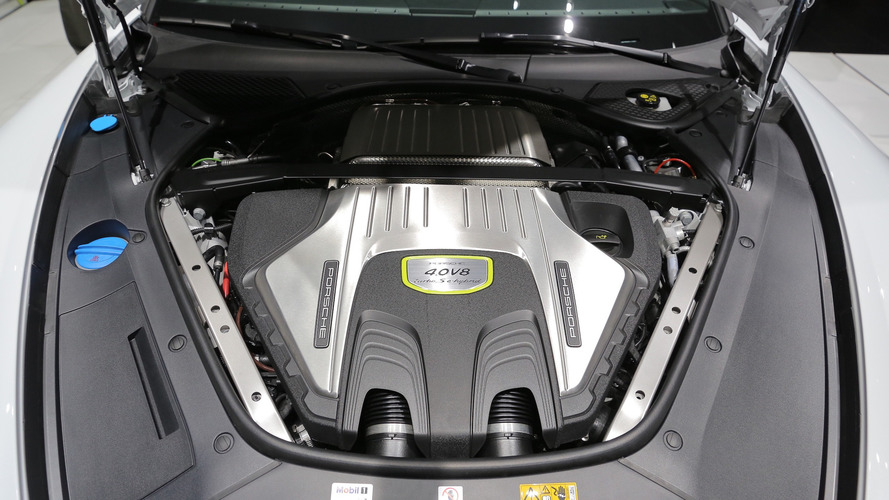 2018 Porsche Panamera Turbo S E-Hybrid