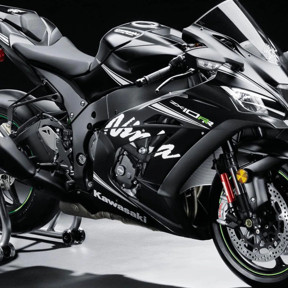 Kawasaki lança nova Ninja ZX-10 RR no Brasil