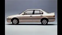 Nissan Primera (1990)