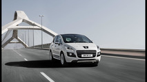 Peugeot 3008 HYbrid4 24.08.2010