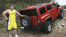 Hummer H3 with Strongman