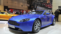 Aston Martin V8 Vantage S live i Geneva - 01.03.2011